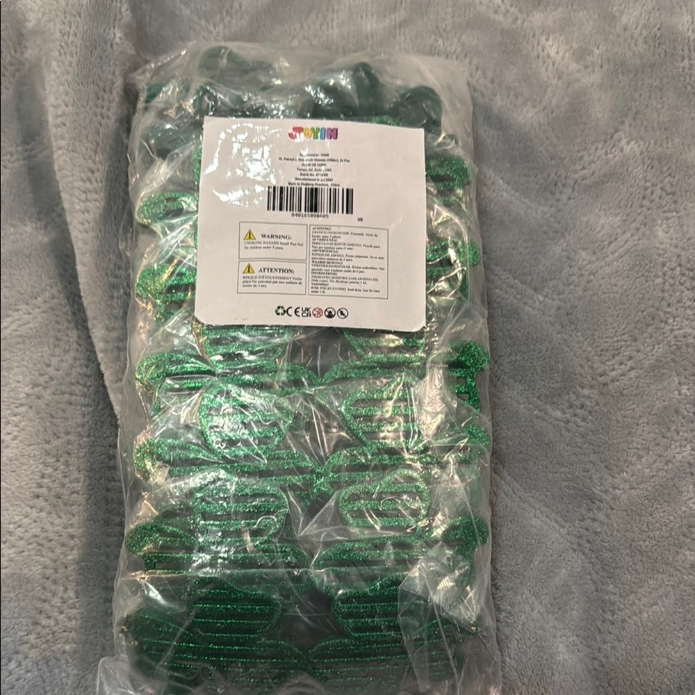 Green Glitter shamrock glasses - set/24